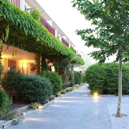 La Ermita Hotel Brunete Exterior foto